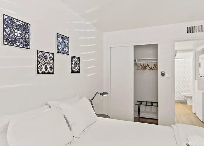 Lovely 1-bedroom In Biltmore - Parking Phoenix